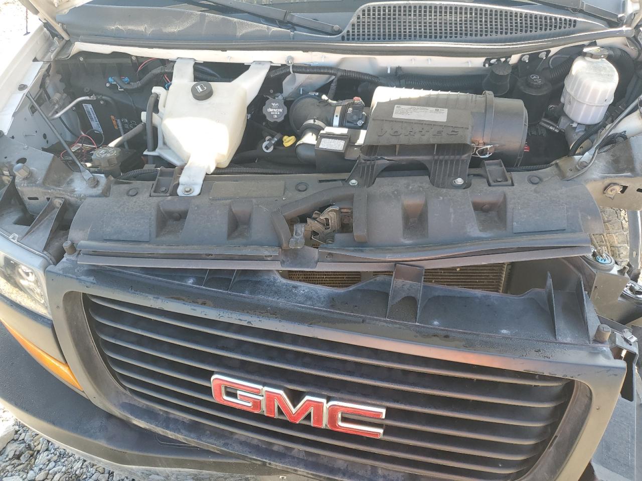 1GTW7AFG8J1905761 2018 GMC Savana G2500