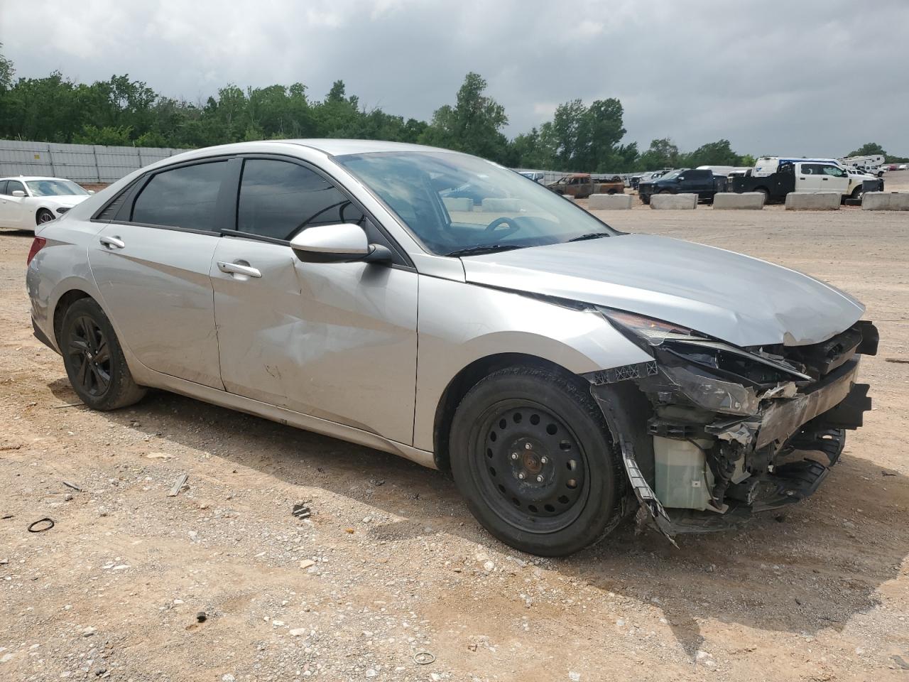 Lot #2945086716 2022 HYUNDAI ELANTRA SE