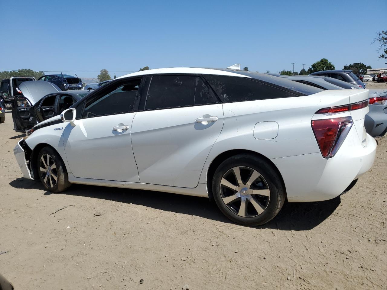 2019 Toyota Mirai vin: JTDBVRBDXKA007548