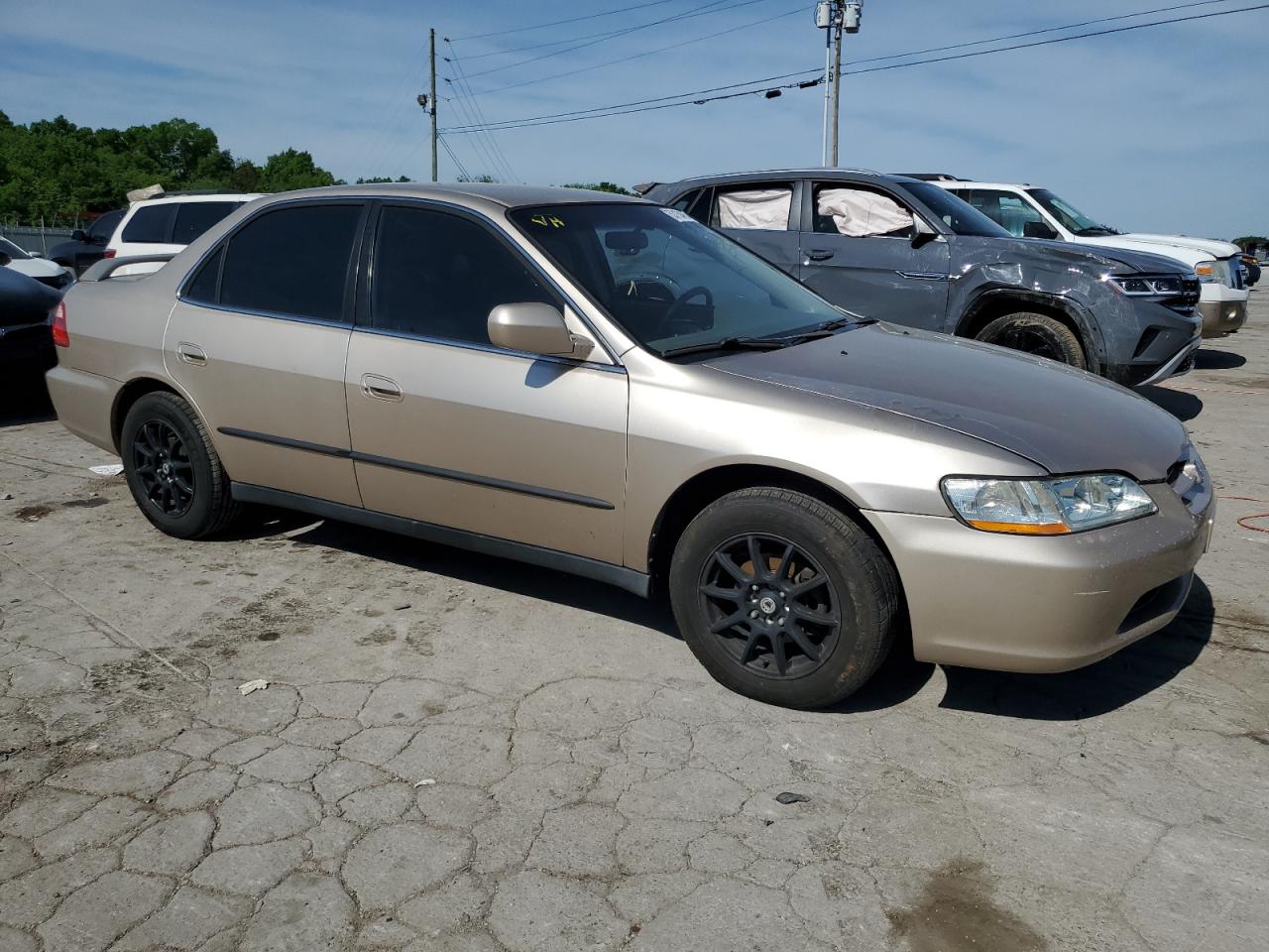 1HGCG5646YA054619 2000 Honda Accord Lx