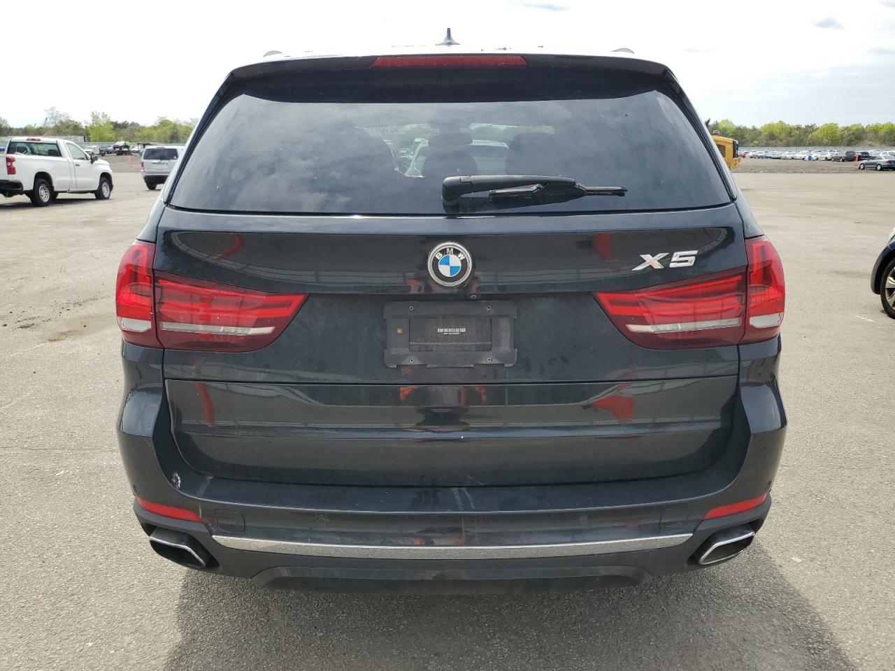 5UXKT0C58J0W02376 2018 BMW X5 Xdr40E