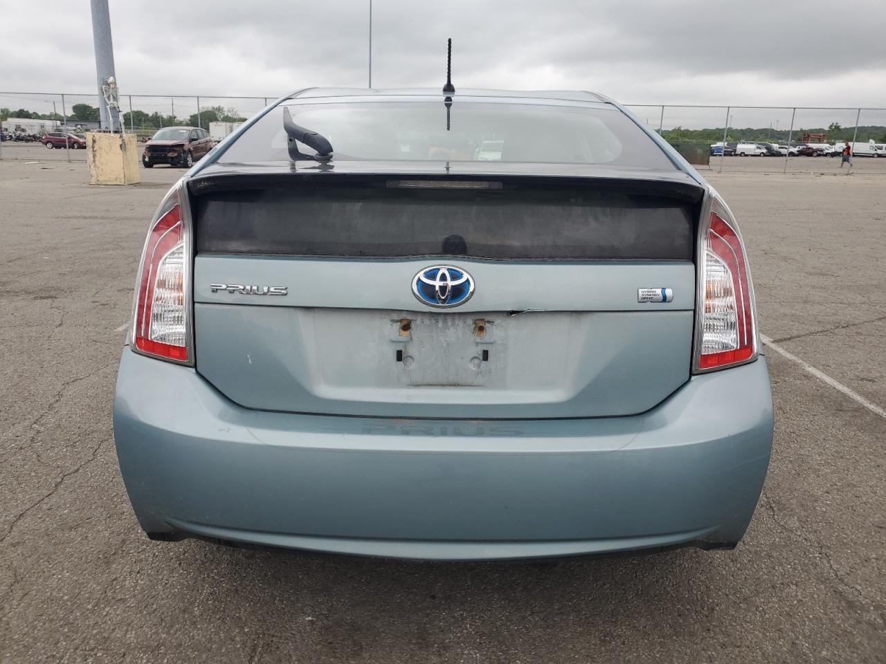 JTDKN3DUXE1762861 2014 Toyota Prius