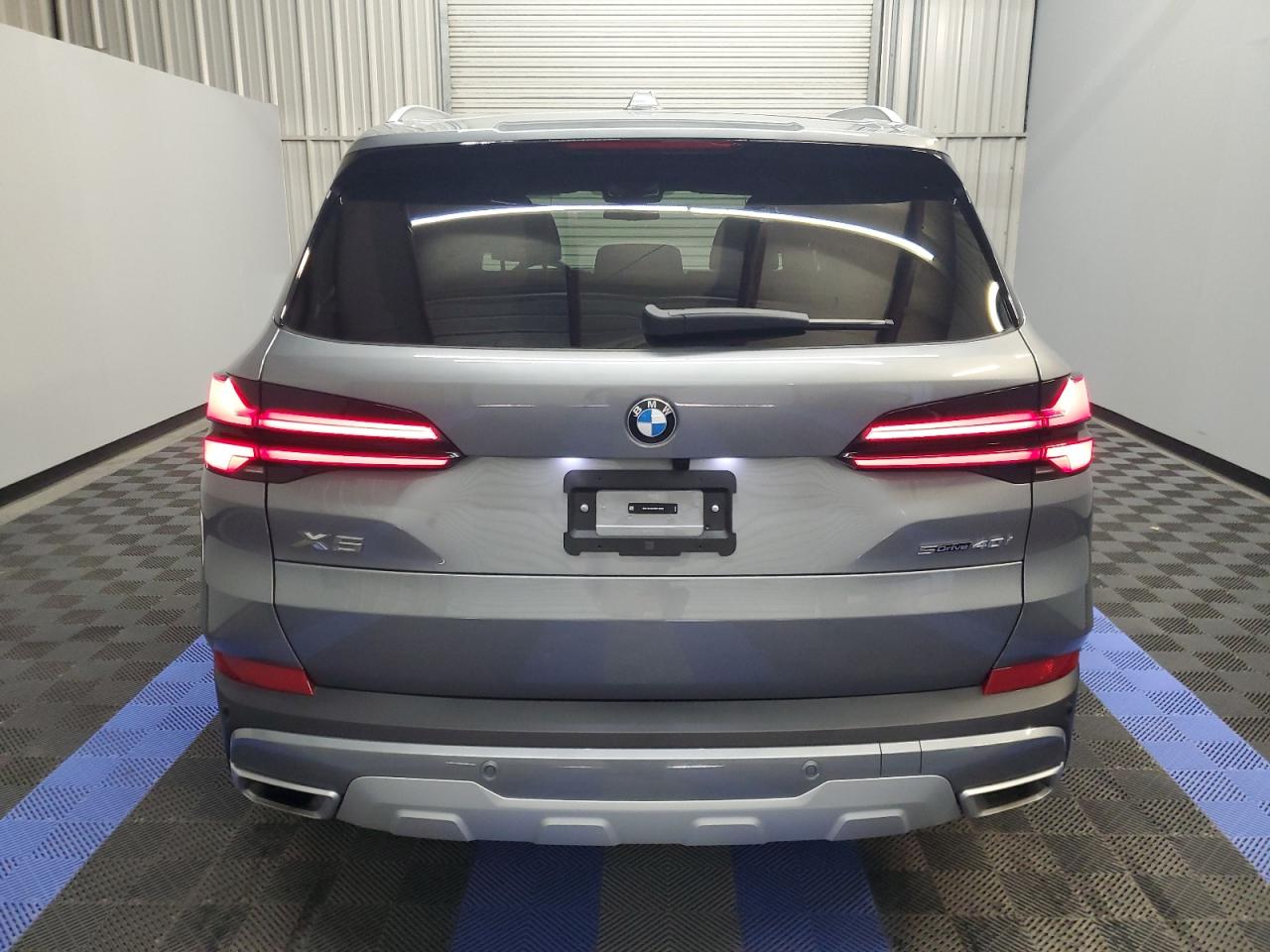 5UX13EU01R9V10285 2024 BMW X5 Sdrive 40I