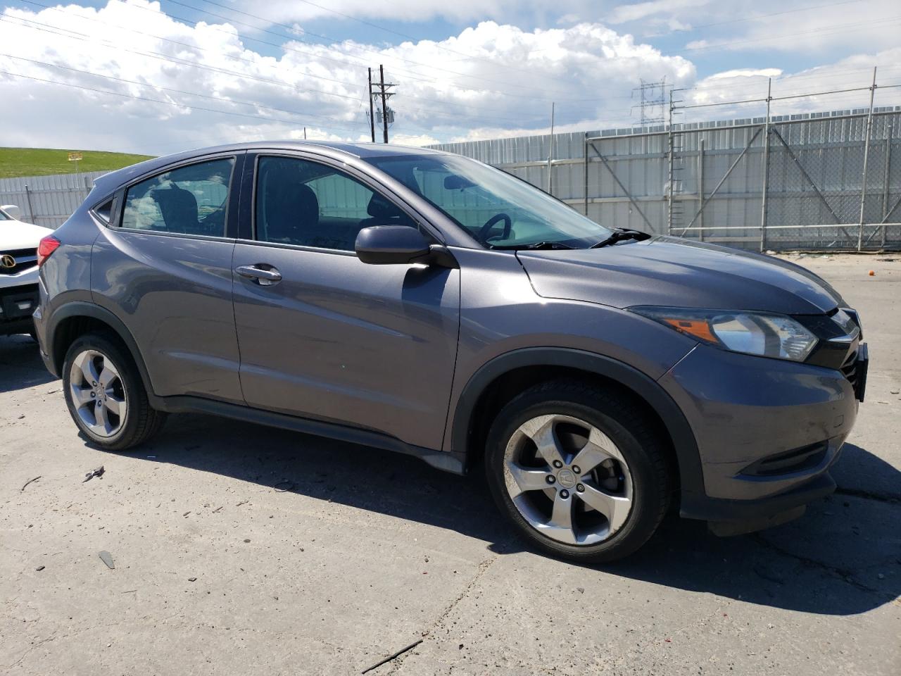 3CZRU6H31JG716135 2018 Honda Hr-V Lx