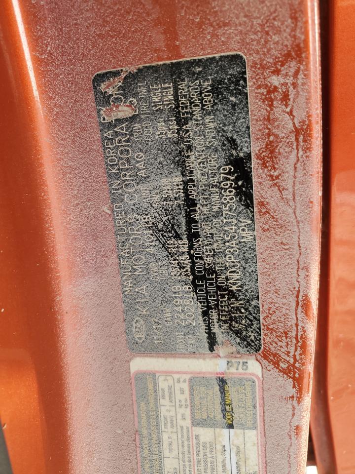 KNDJP3A54J7586979 2018 Kia Soul +