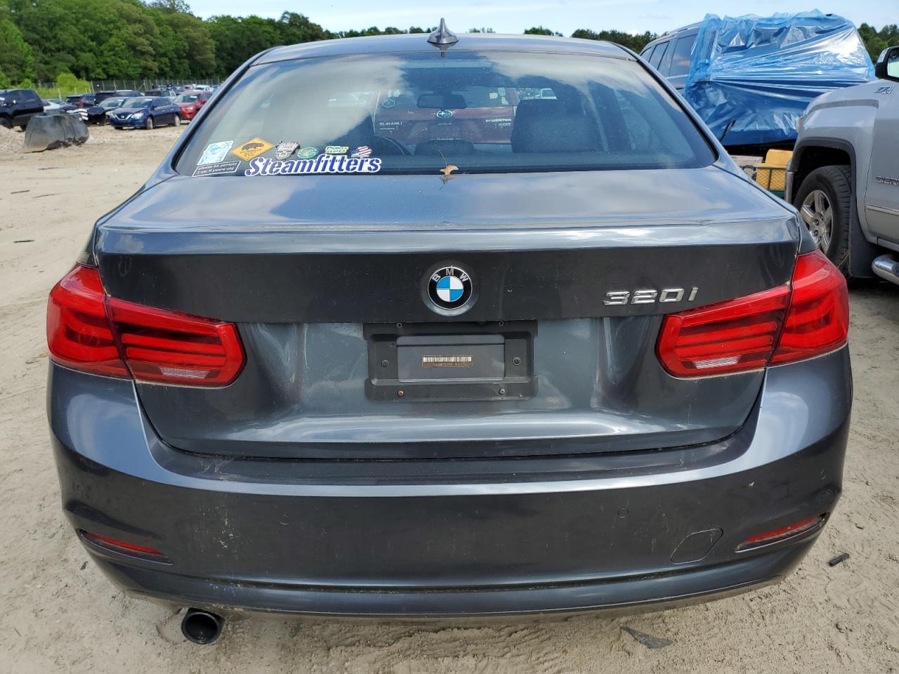 2016 BMW 320 I vin: WBA8E1G5XGNT34574