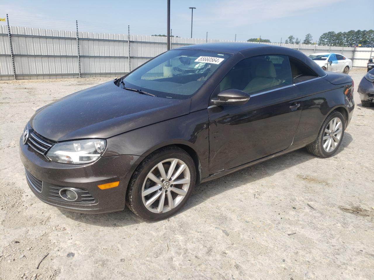 WVWBW8AH2FV005688 2015 Volkswagen Eos Komfort