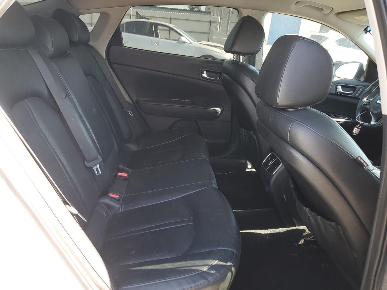 5XXGU4L3XGG050798 2016 Kia Optima Ex