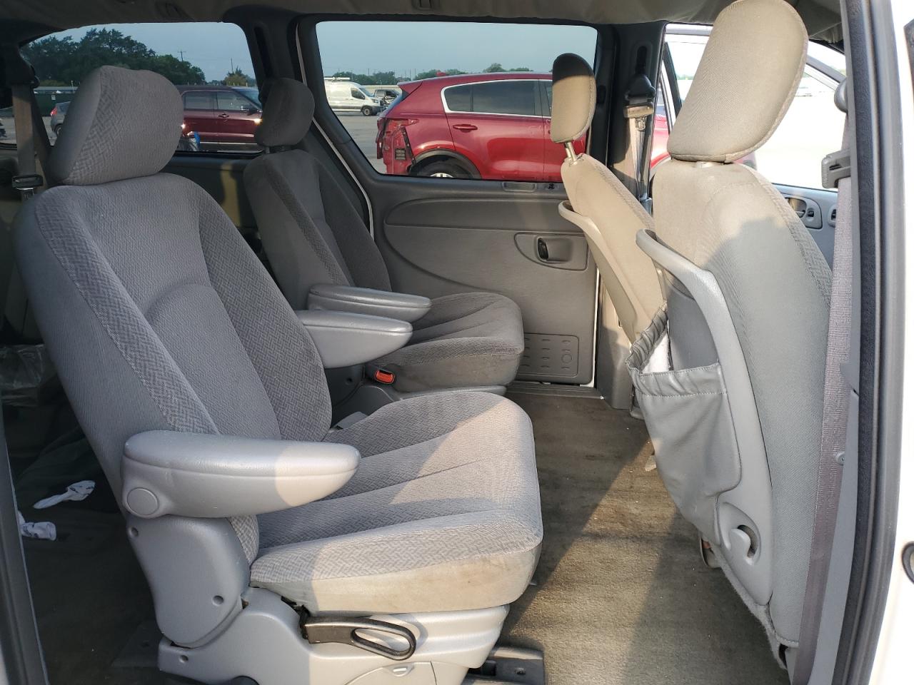 1D4GP24R44B593597 2004 Dodge Grand Caravan Se