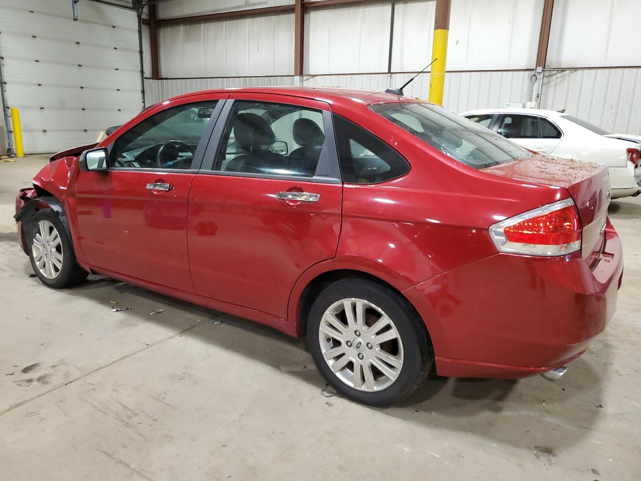 1FAHP3HN1BW157915 2011 Ford Focus Sel