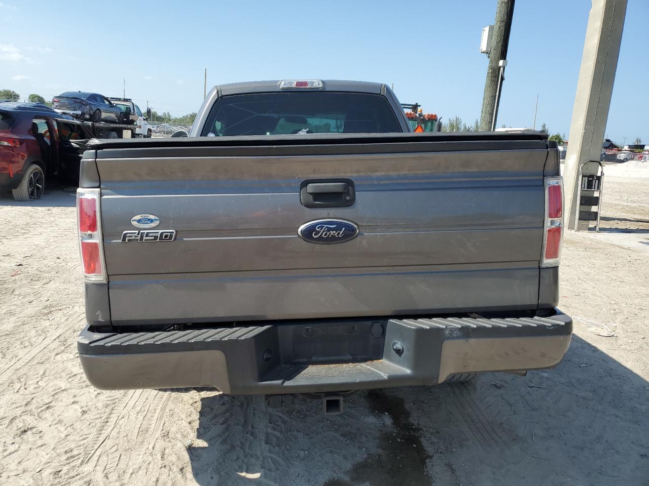 1FTFX1CFXDKG16973 2013 Ford F150 Super Cab