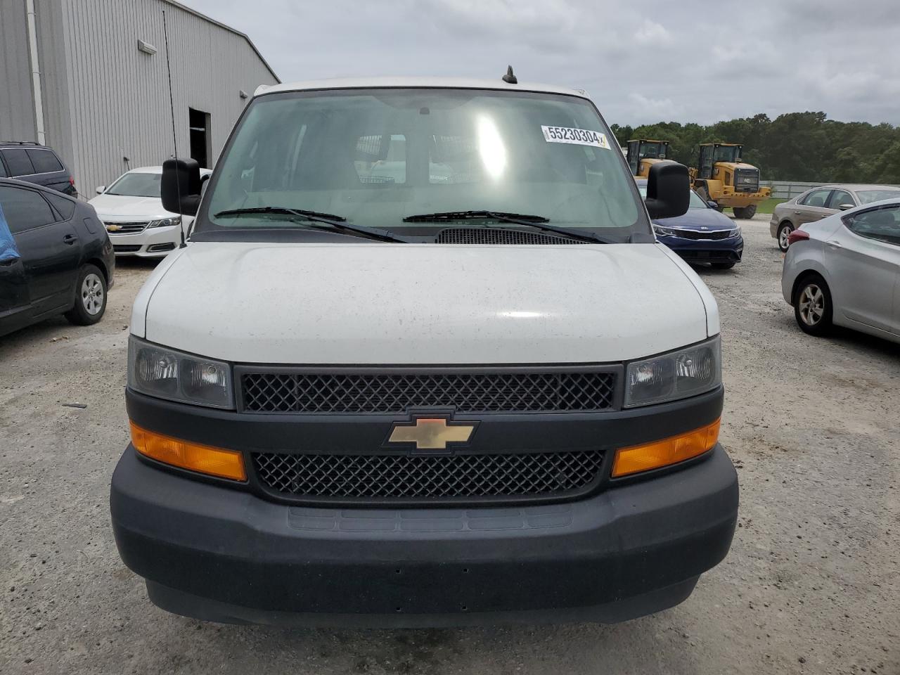 1GCWGAFP1K1279519 2019 Chevrolet Express G2500