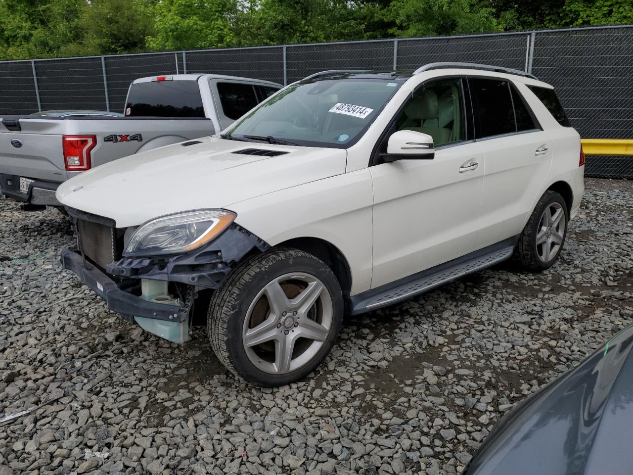 4JGDA7DB8EA273512 2014 Mercedes-Benz Ml 550 4Matic