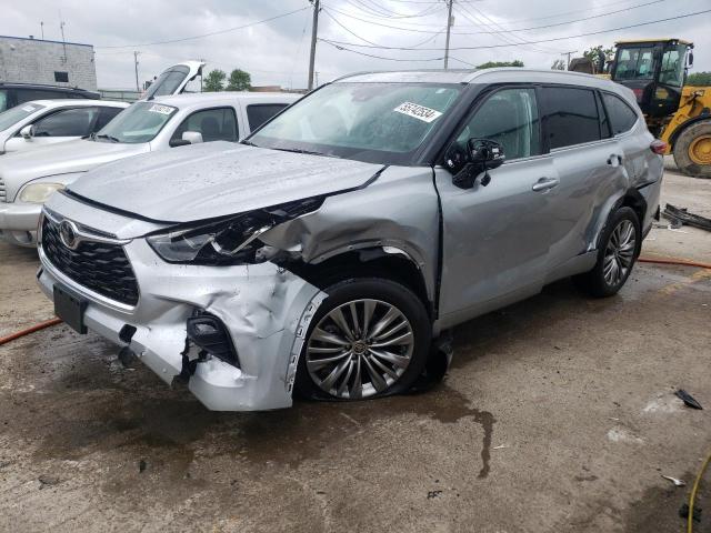 VIN 5TDFZRBH5NS185299 2022 Toyota Highlander, Platinum no.1