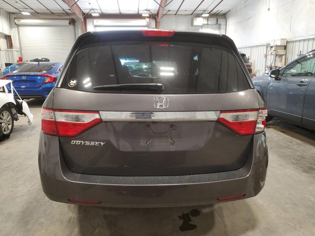 5FNRL5H64CB147464 2012 Honda Odyssey Exl