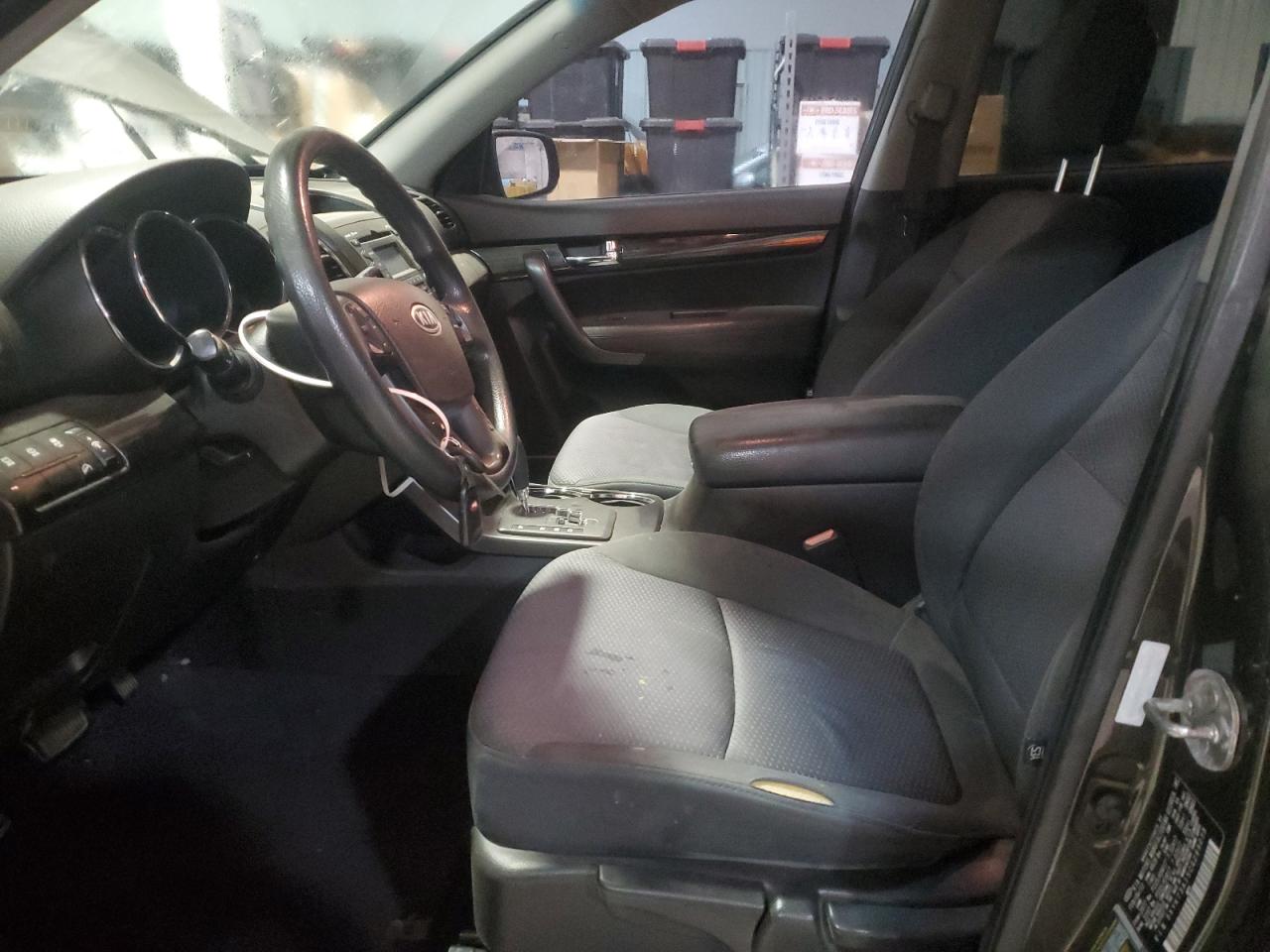 5XYKT3A15CG299038 2012 Kia Sorento Base