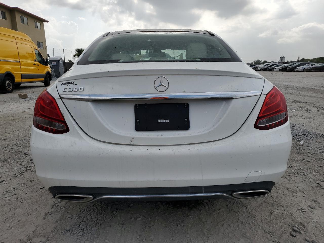 WDDWF4JB0JR340946 2018 Mercedes-Benz C 300