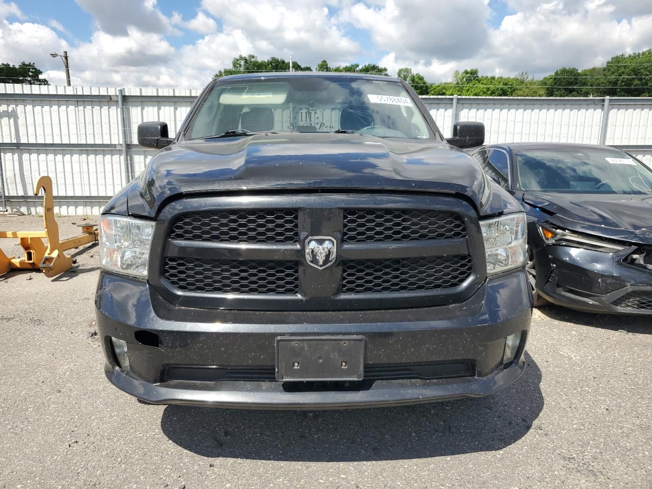 1C6RR7KT3JS338017 2018 Ram 1500 St