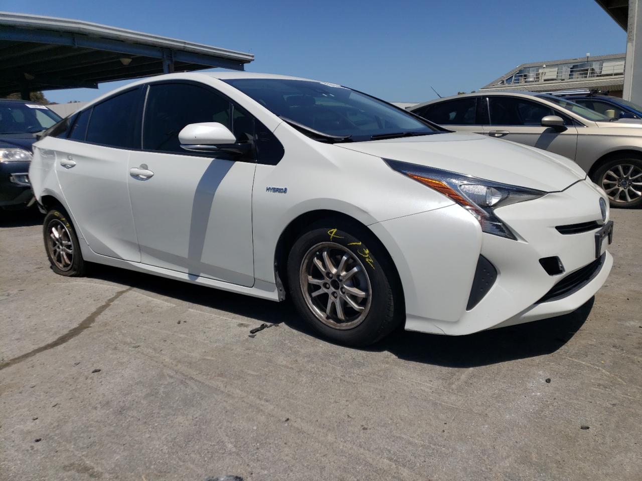 2017 Toyota Prius vin: JTDKARFU4H3536593