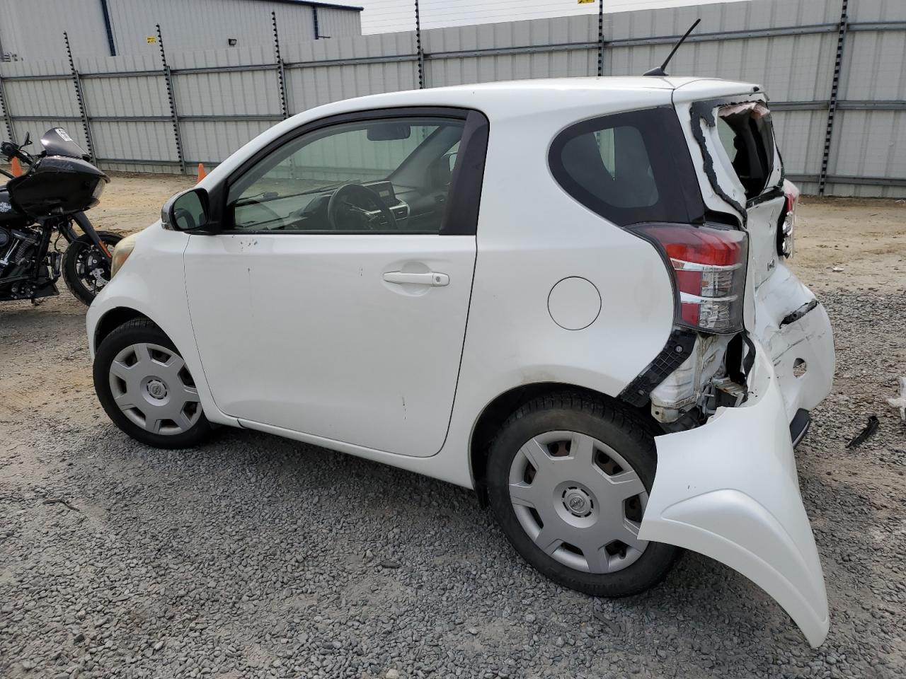 JTNJJXB08DJ025487 2013 Toyota Scion Iq