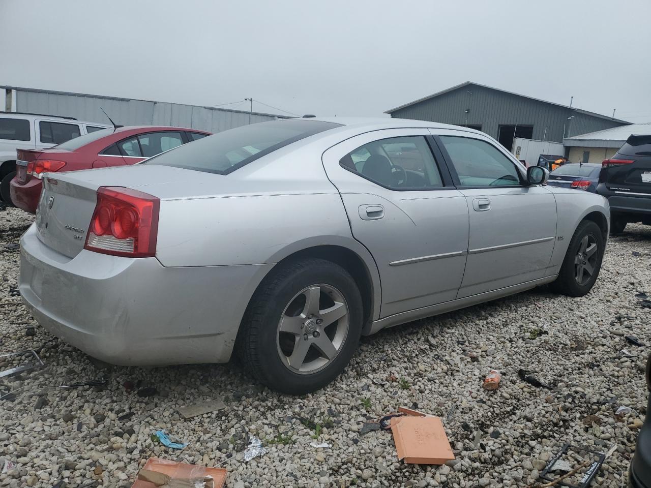 2B3CA3CV9AH168818 2010 Dodge Charger Sxt