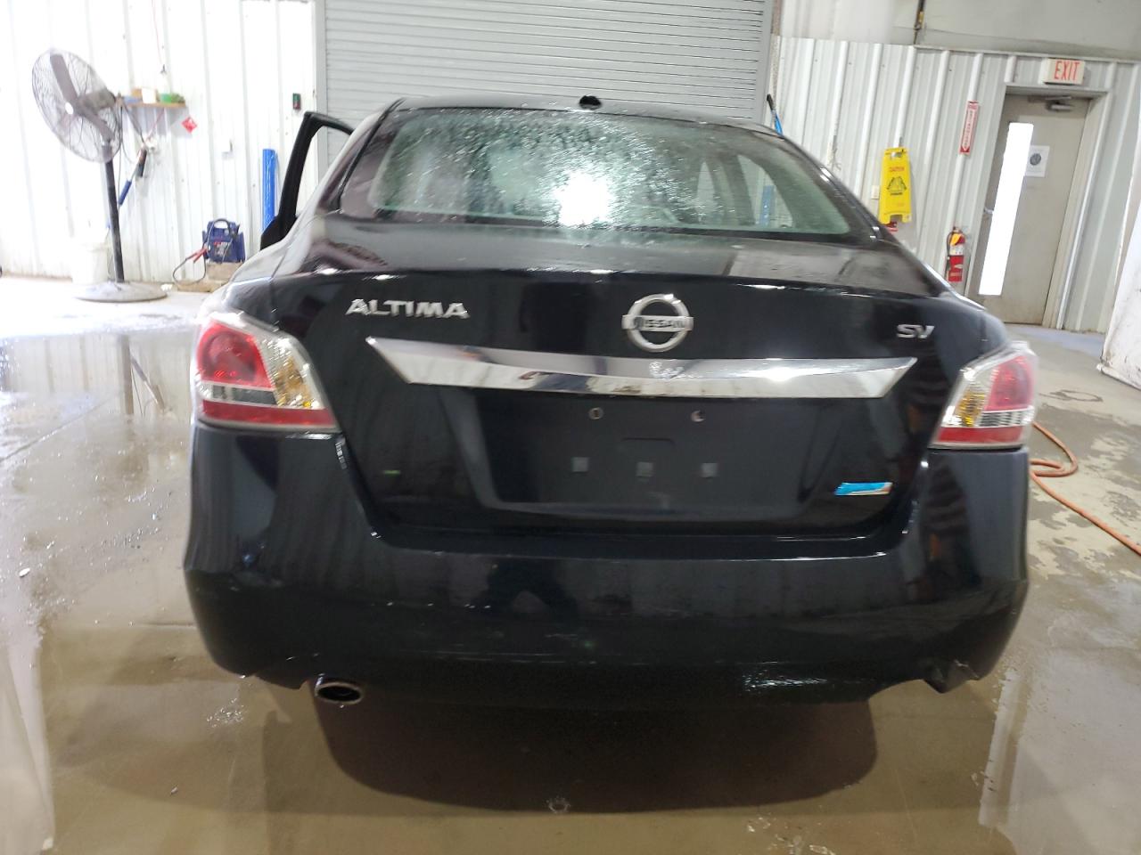 2014 Nissan Altima 2.5 vin: 1N4AL3AP7EC110984