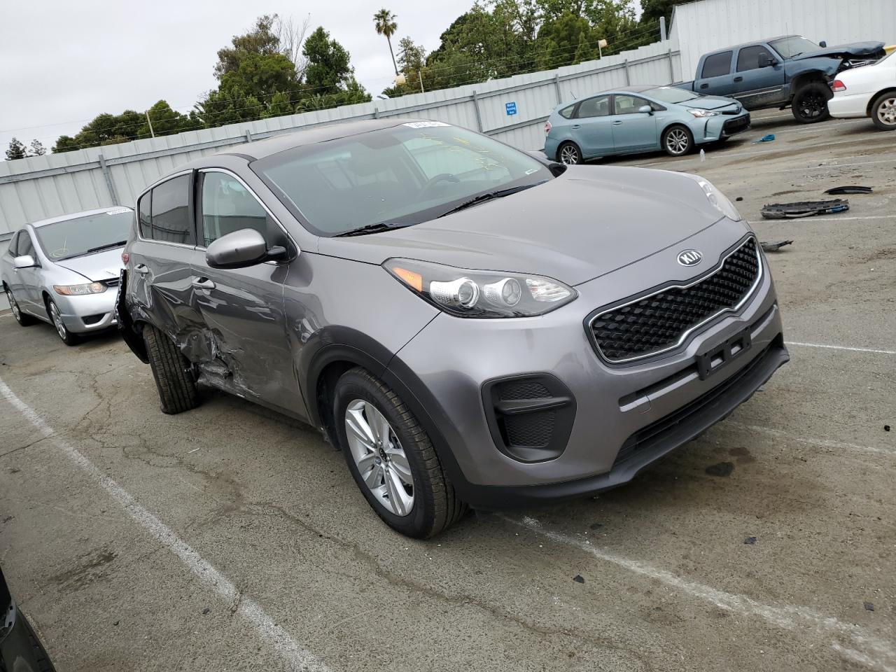 KNDPM3AC0J7341016 2018 Kia Sportage Lx