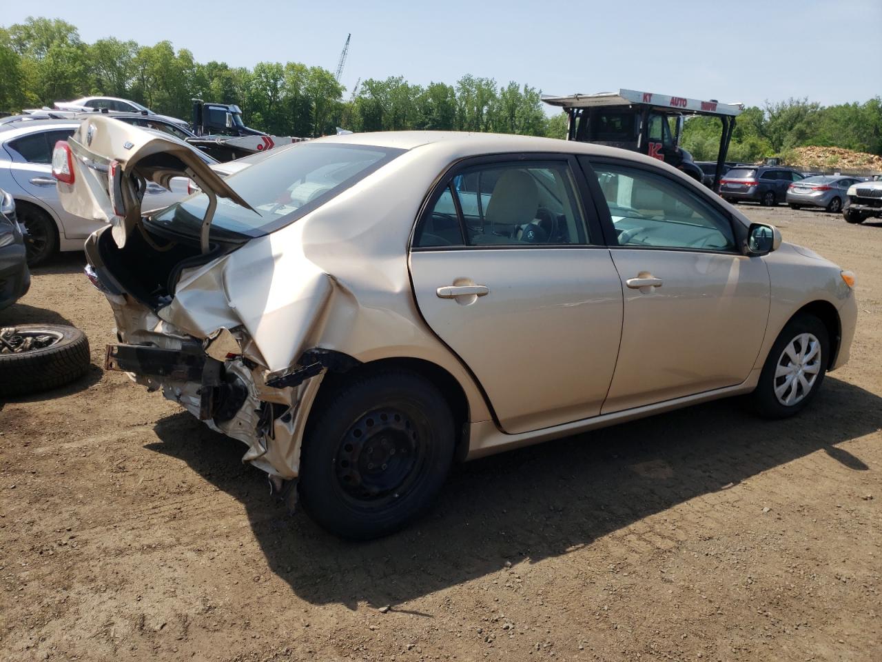 2T1BU4EE2BC738058 2011 Toyota Corolla Base