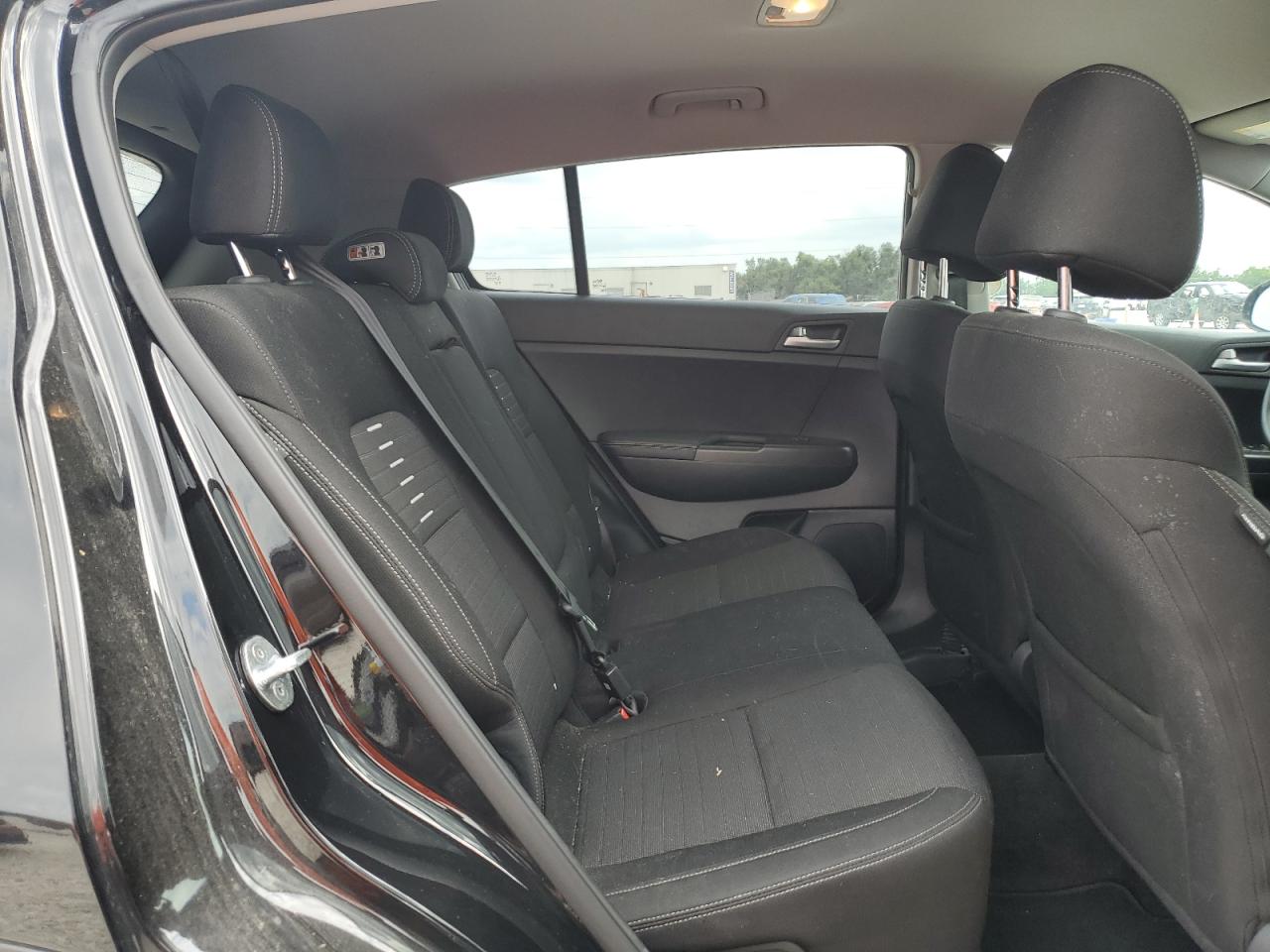 KNDPMCAC0H7151680 2017 Kia Sportage Lx