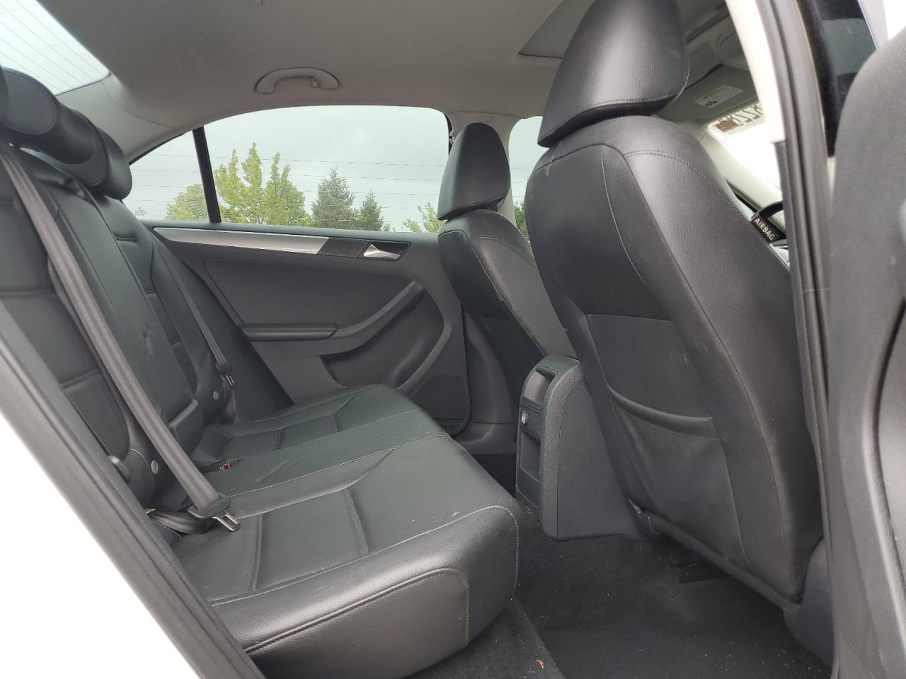 3VWD67AJ9GM397812 2016 Volkswagen Jetta Se