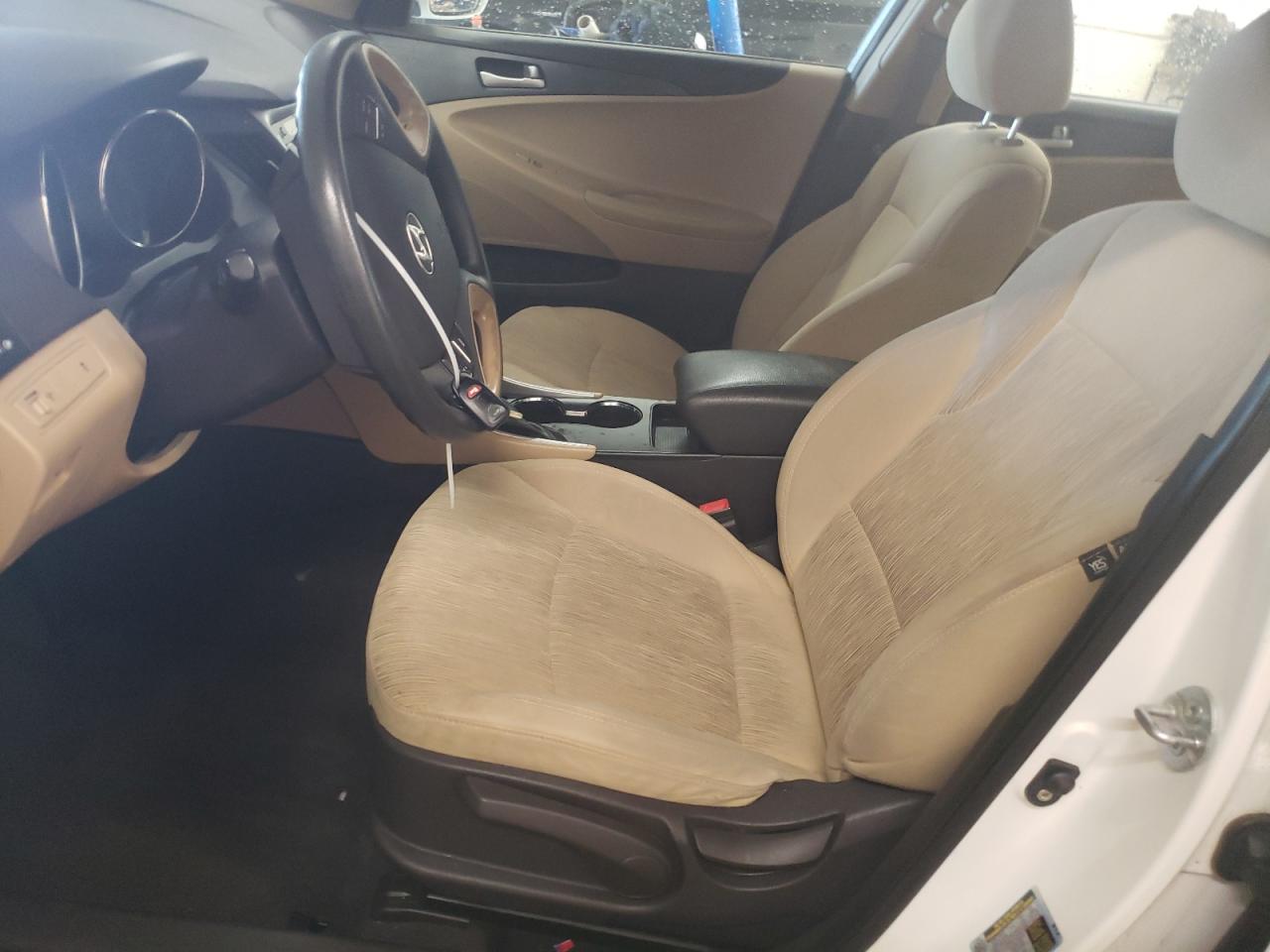 5NPEB4AC3BH072719 2011 Hyundai Sonata Gls