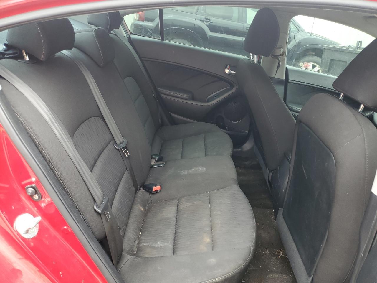 KNAFK4A67G5460359 2016 Kia Forte Lx