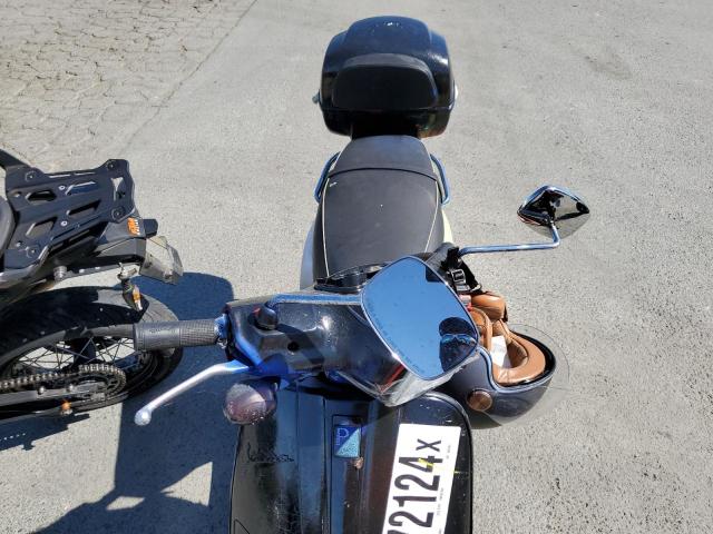 2013 VESPA LX 150IE ZAPM688F8D5400869
