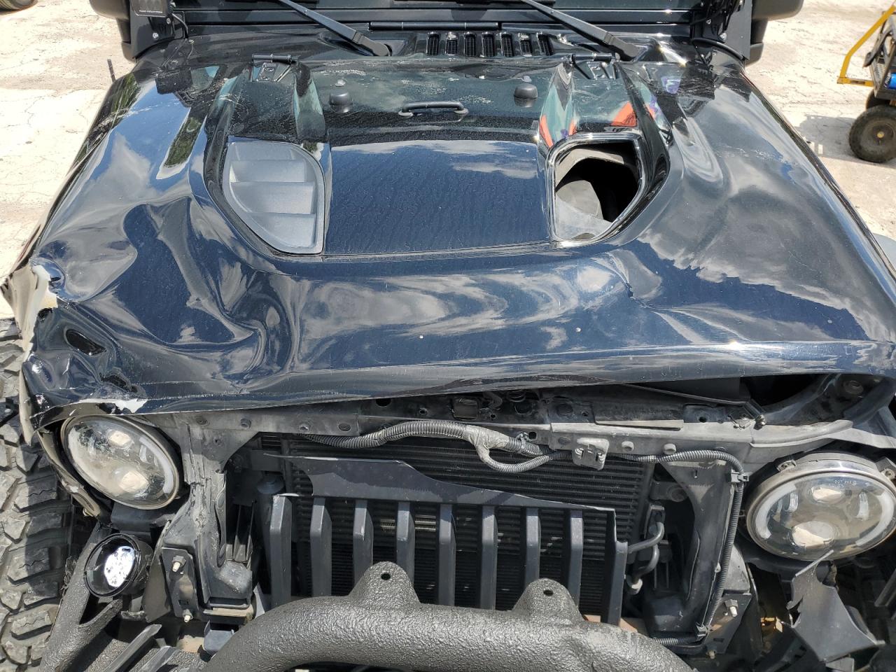 1C4BJWFG4FL569423 2015 Jeep Wrangler Unlimited Rubicon