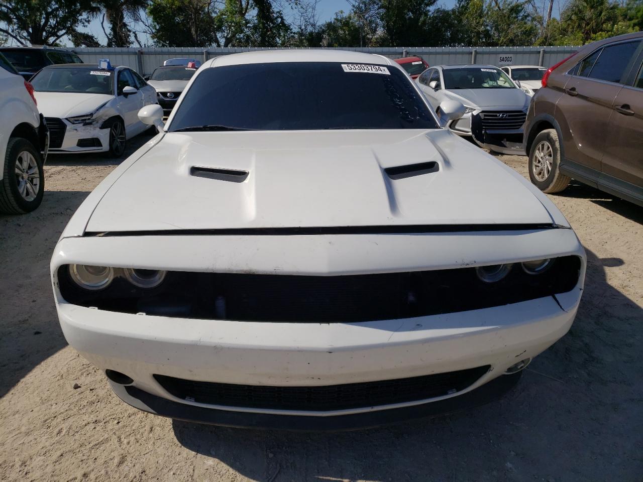 2015 Dodge Challenger Sxt vin: 2C3CDZAGXFH821147