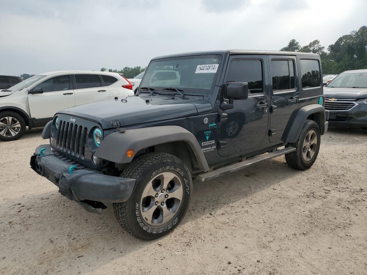 1C4BJWDG1HL533081 2017 Jeep Wrangler Unlimited Sport