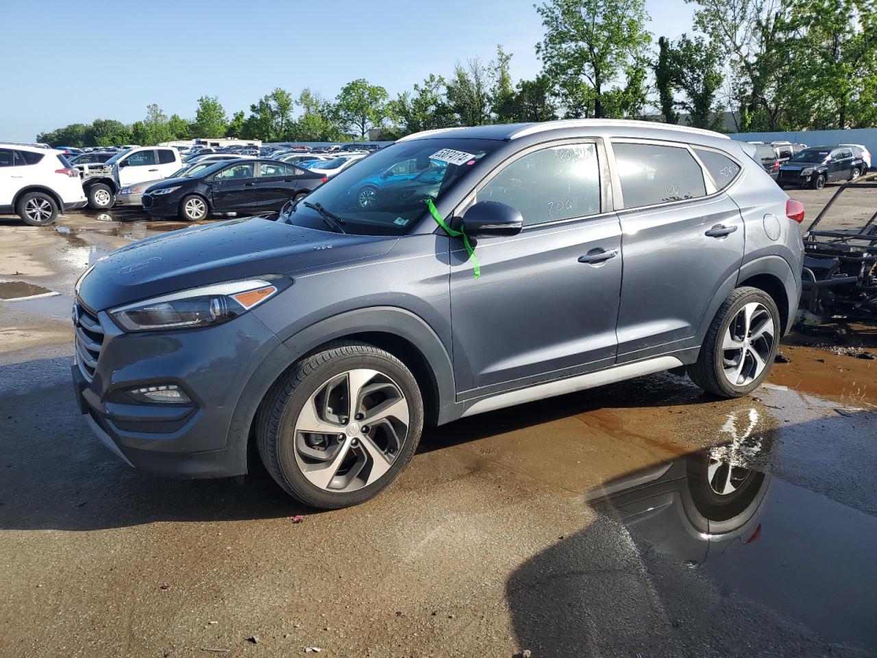 2018 Hyundai Tucson Sport vin: KM8J33AL0JU761090