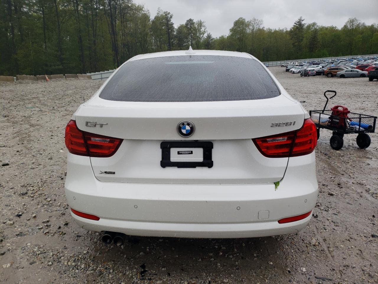 2015 BMW 328 Xigt vin: WBA3X5C50FD562329