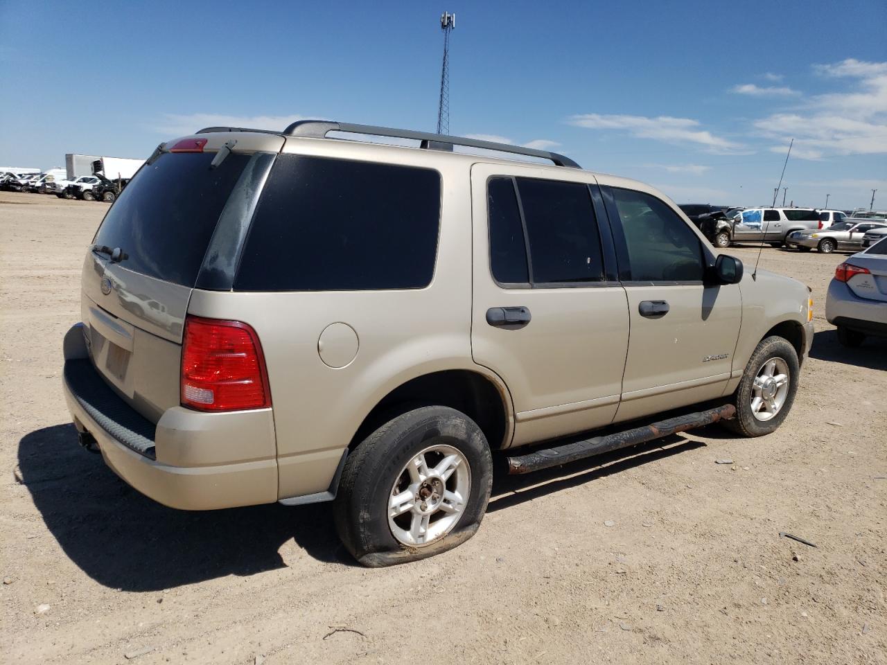 1FMZU63K44ZB25706 2004 Ford Explorer Xlt