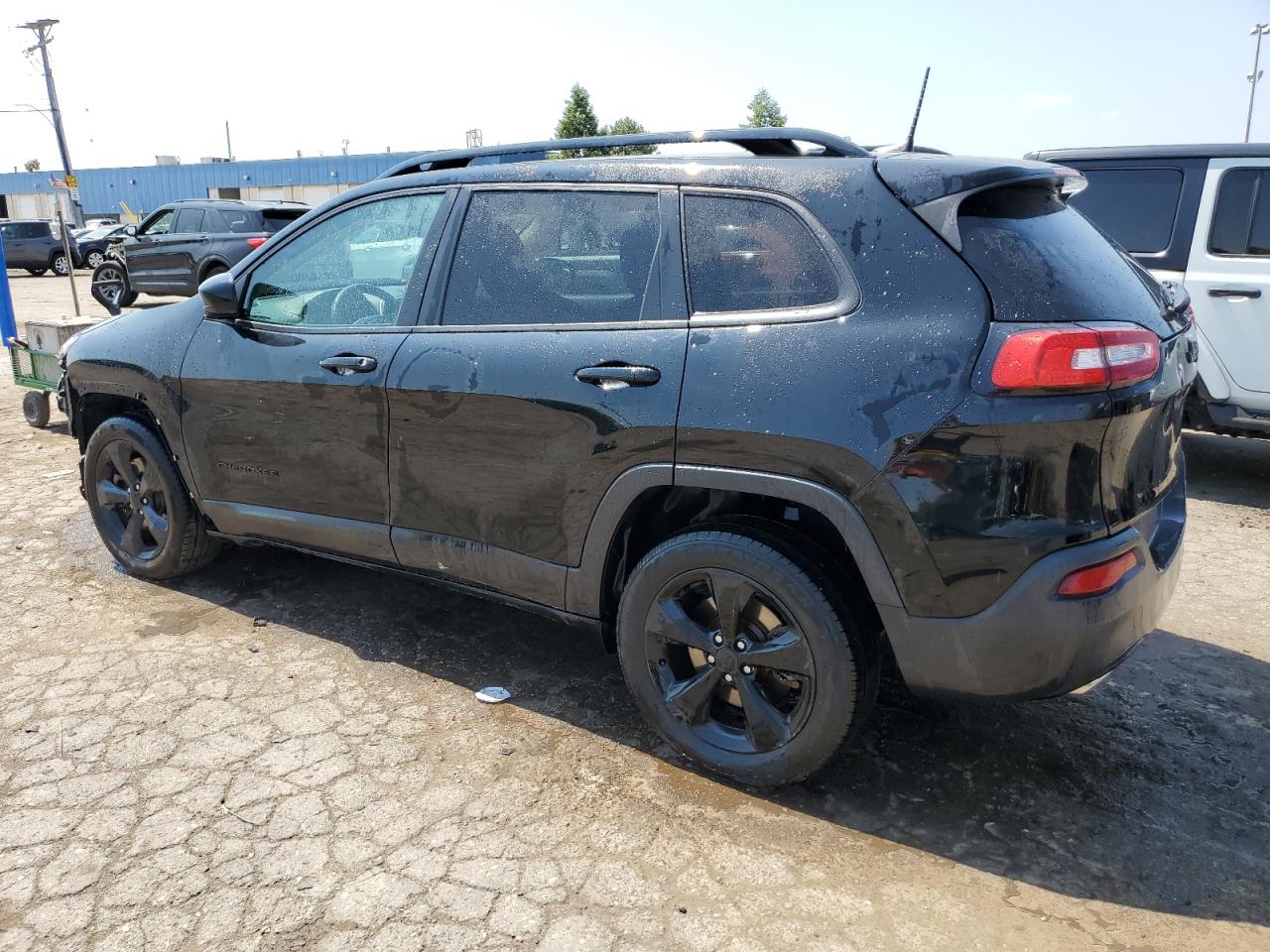 2018 Jeep Cherokee Latitude vin: 1C4PJLCX9JD596046