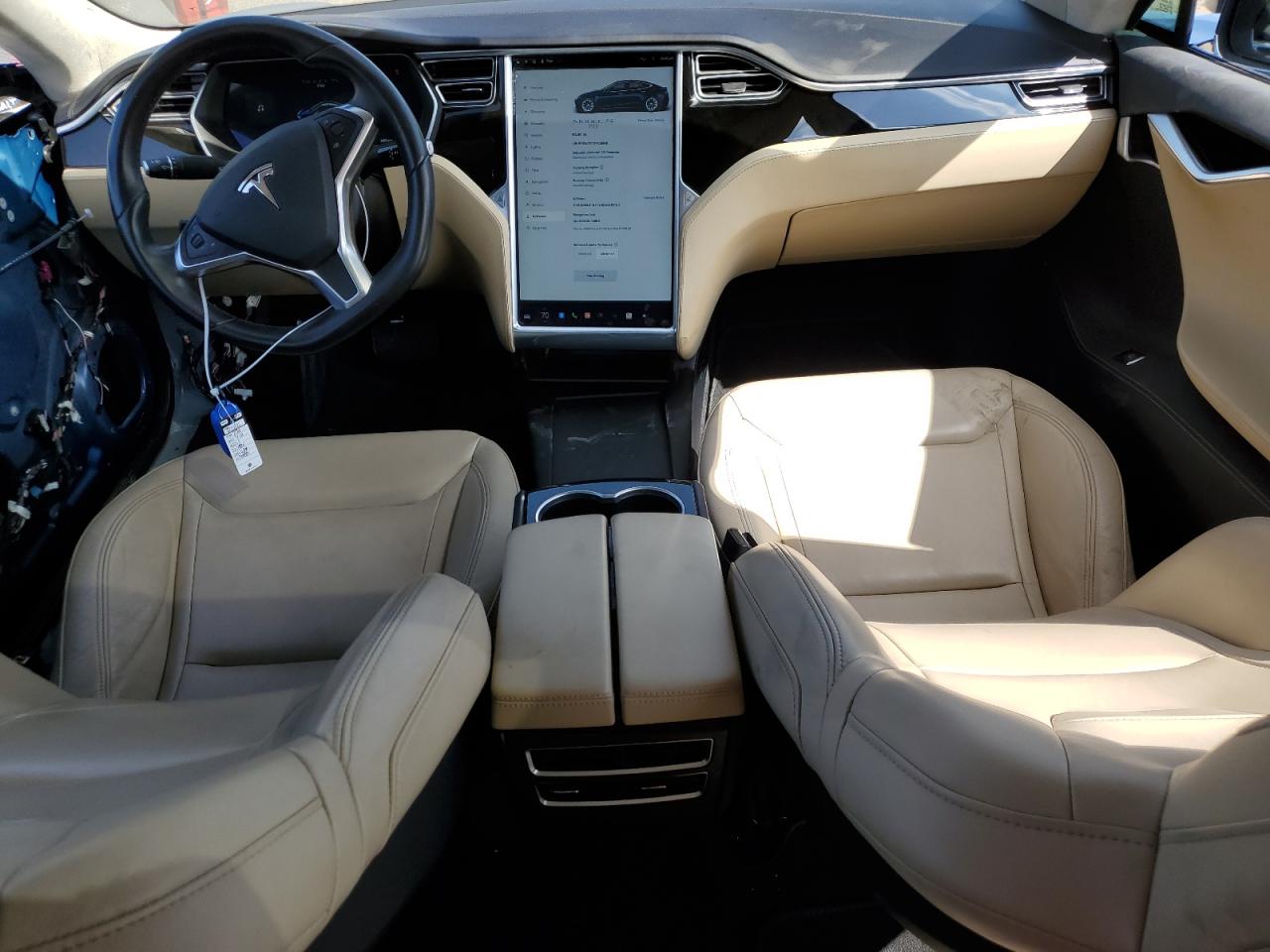 5YJSA1E17GF136960 2016 Tesla Model S