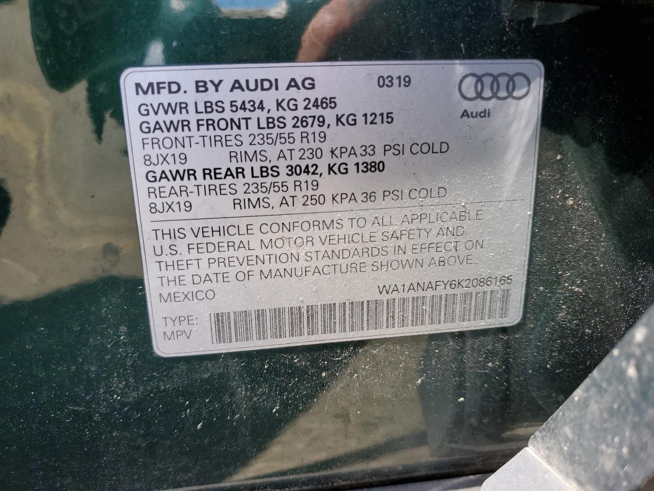 WA1ANAFY6K2086165 2019 Audi Q5 Premium