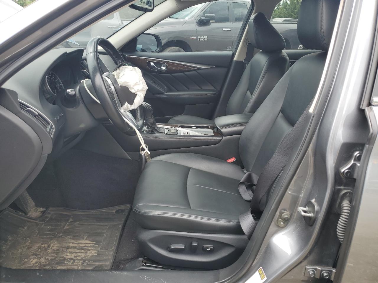 JN1EV7AR0JM437717 2018 Infiniti Q50 Luxe