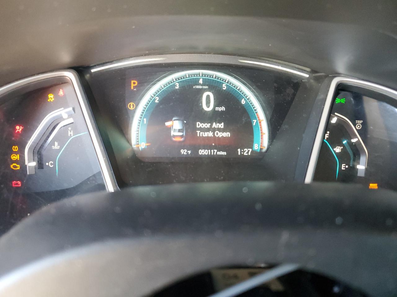 2HGFC2F7XJH500635 2018 Honda Civic Ex