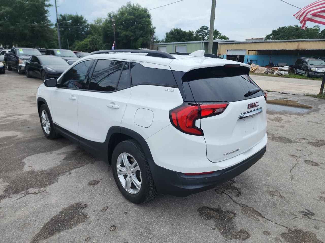 2020 GMC Terrain Sle vin: 3GKALMEV7LL106724