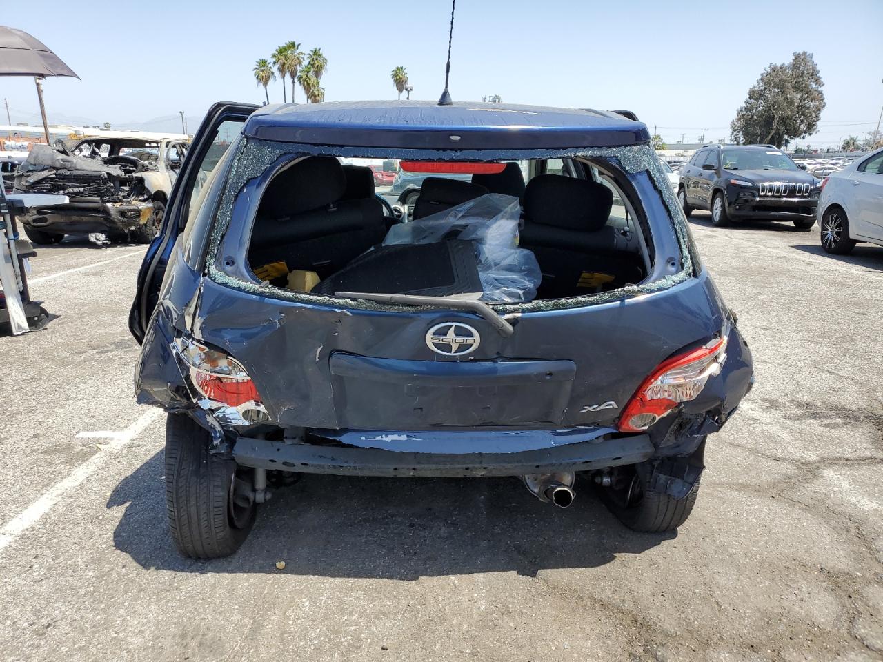 JTKKT604860155452 2006 Toyota Scion Xa