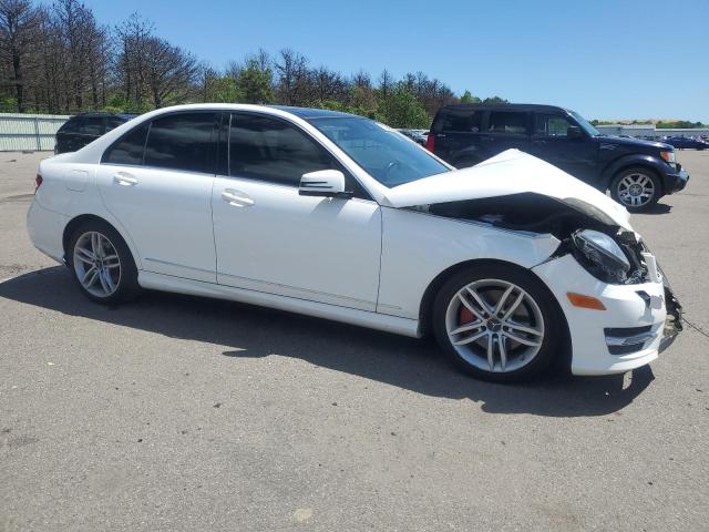 VIN WDDGF8AB5DR293784 2013 Mercedes-Benz C-Class, 3... no.4