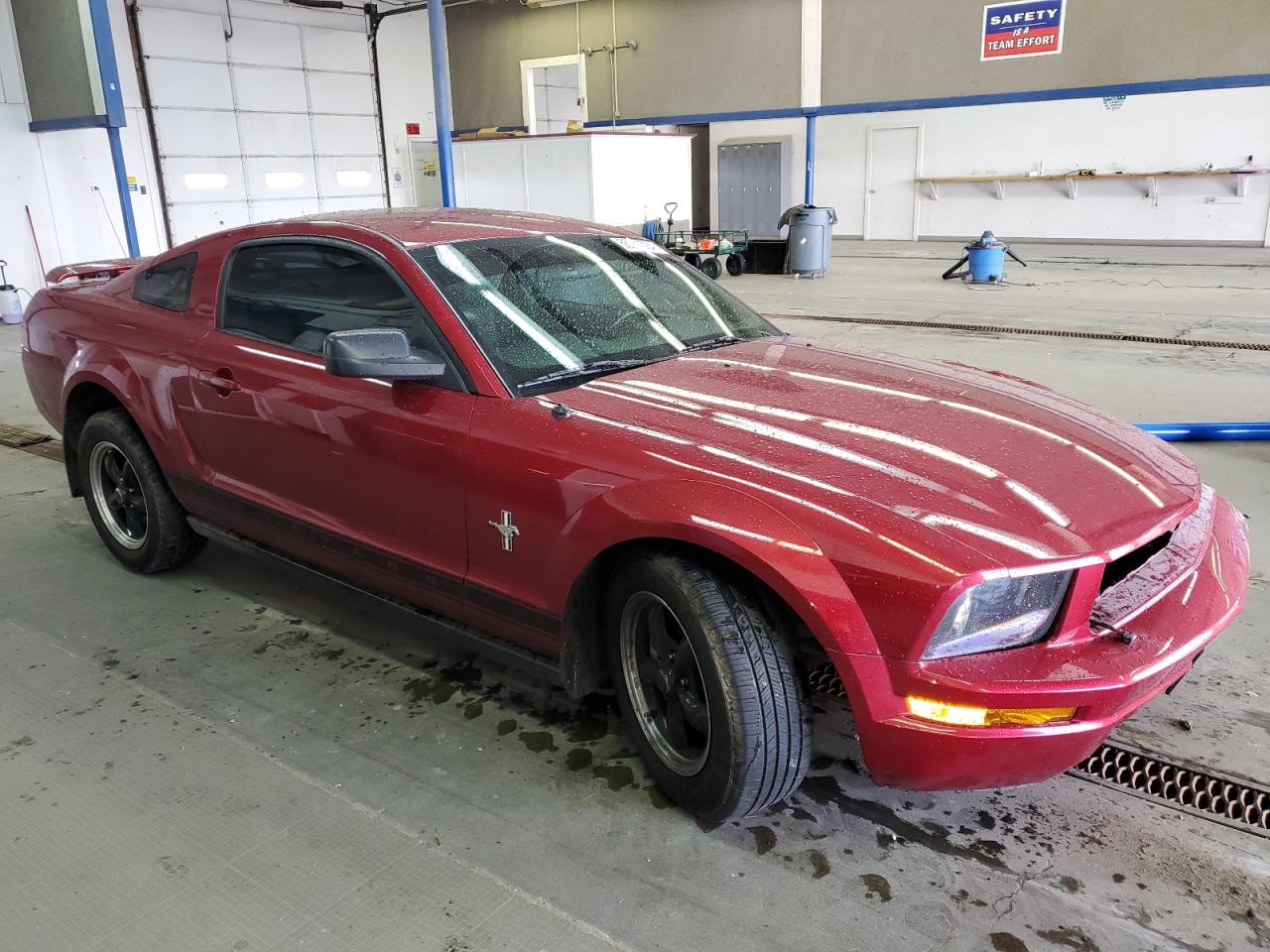 1ZVHT80N865165310 2006 Ford Mustang