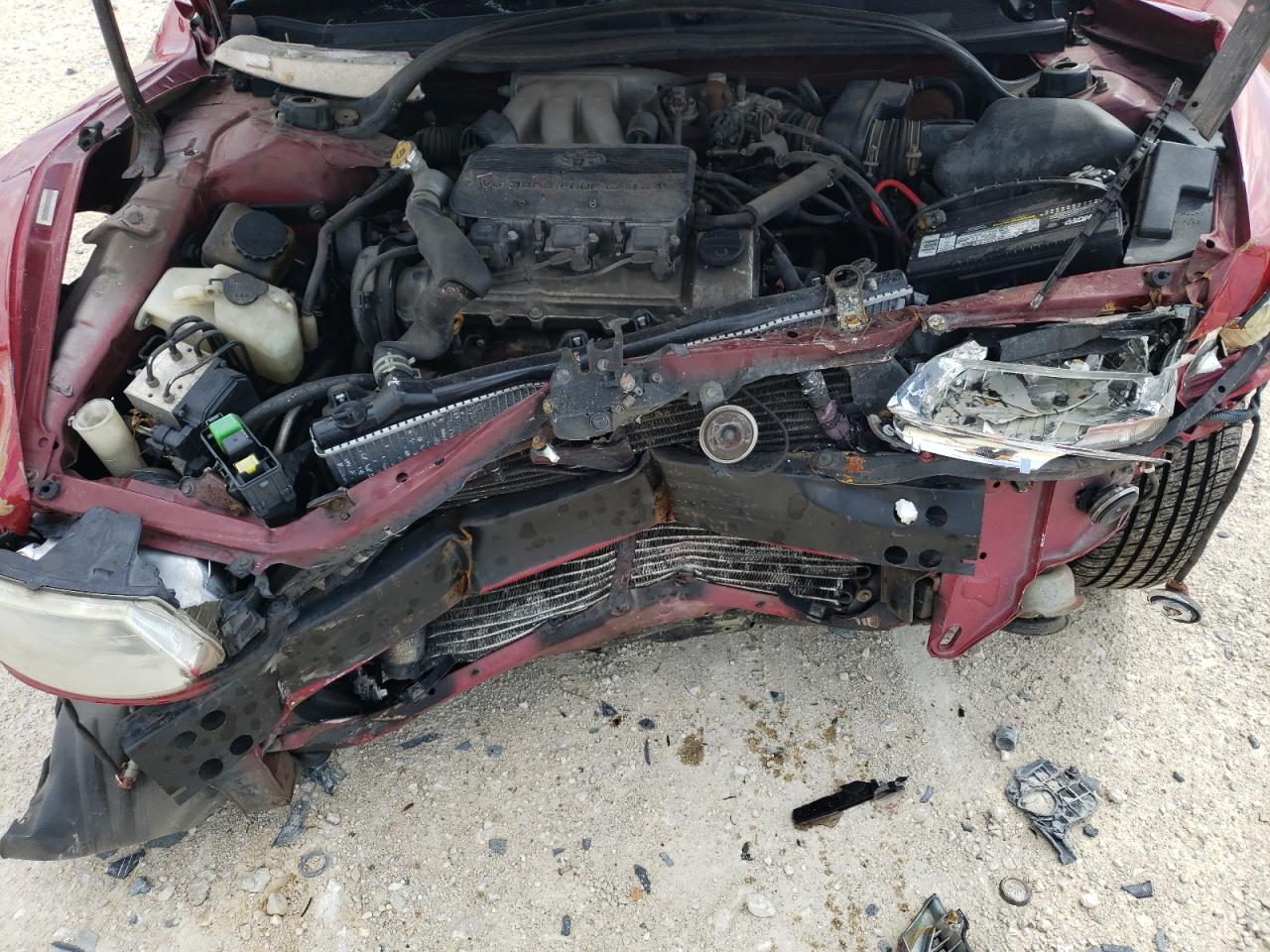 2T1CF28PX1C479527 2001 Toyota Camry Solara Se