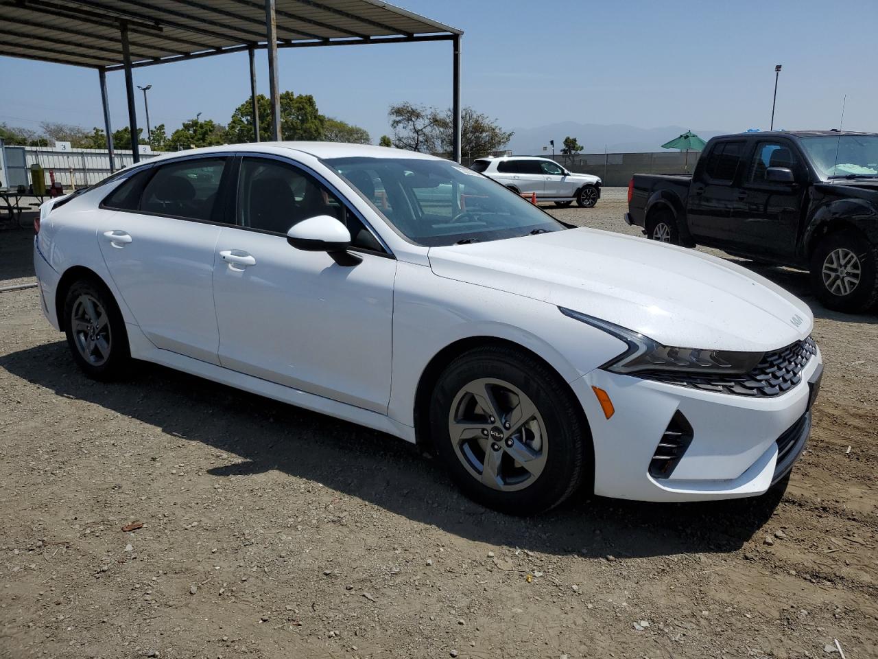 2022 Kia K5 Lxs vin: 5XXG14J23NG132338